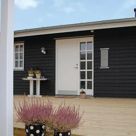 3 Bedroom Stunning In Skjern