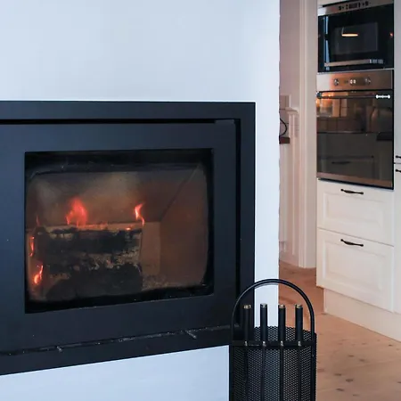 بيت للعطل 3 Bedroom Stunning In *