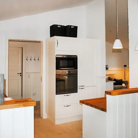 3 Bedroom Stunning In بيت للعطل Skjern